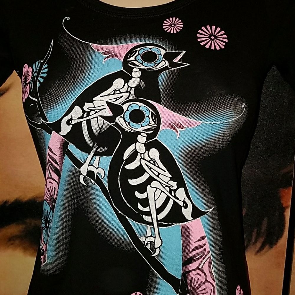 Too Fast Skeleton Bird Top w Black Lace Back Large Pink Polka Dot Bow - Picture 4 of 8